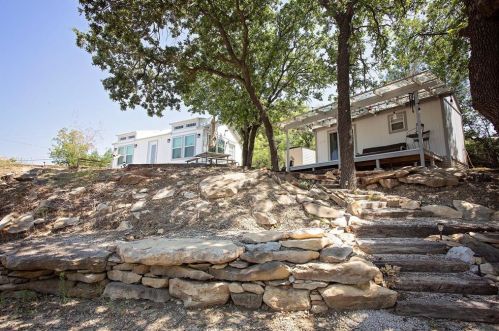 1540 Point Rd, Graham, TX 76450