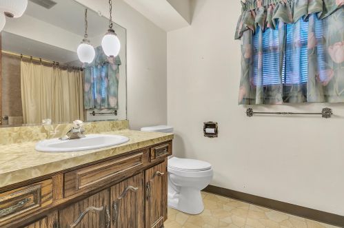 171 57 Ave, Kenosha WI 53144-7226 exterior