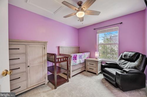 2496 Clover Fld Cir, Herndon VA  20171-4339 exterior