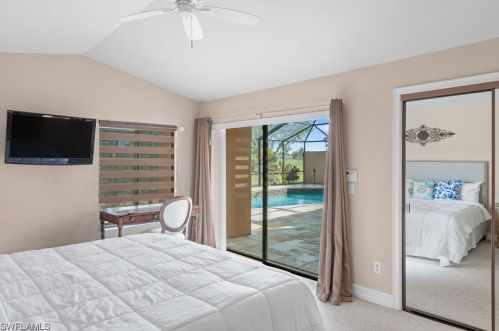 28425 Highgate Dr, Bonita Springs FL  34135-6832 exterior