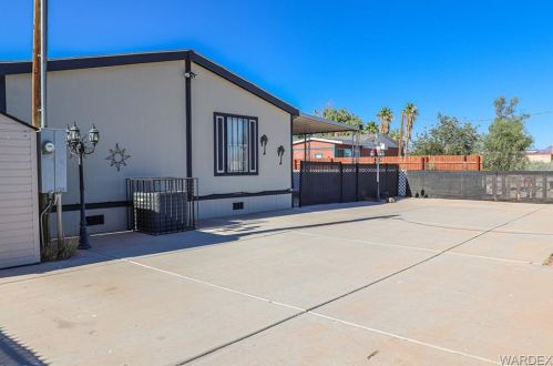 2188 Lone Star Dr, Mohave Valley AZ  86440-9378 exterior