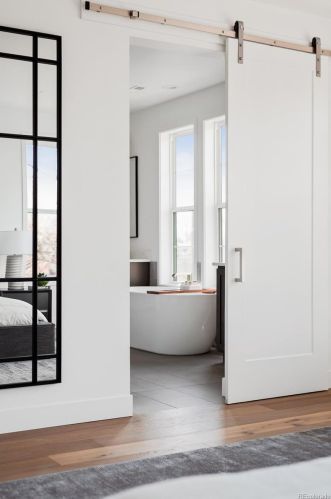 1337 Steele St, Denver CO 80205-4334 exterior