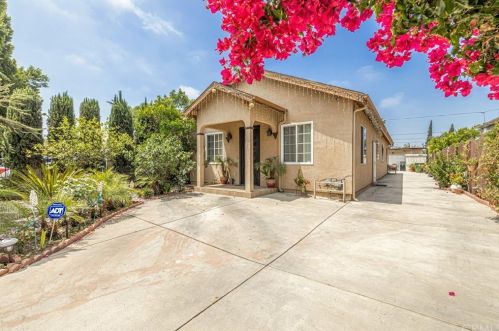 7837 Beck Ave, North Hollywood, CA 91605-2610