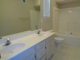 1066 Meandering Way, Franklin TN  37067-5044 exterior