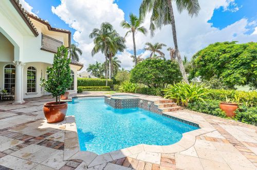 271 Royal Palm Way, Boca Raton FL 33432-7946 exterior