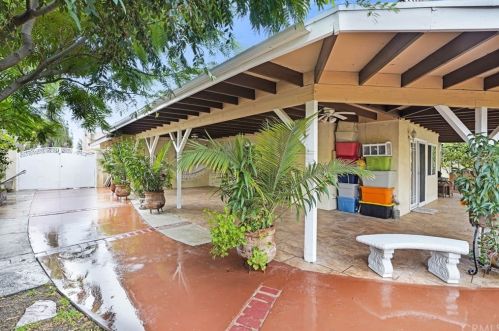 1104 Teakwood Ave, Rialto CA  92376-8754 exterior