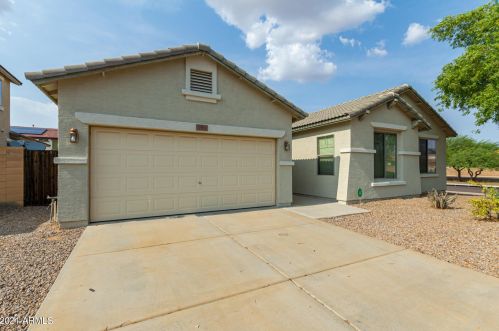17912 Port Au Prince Ln, Sun City, AZ 85388-7574