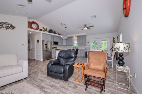 3633 Mango St, Saint James City FL  33956-2553 exterior