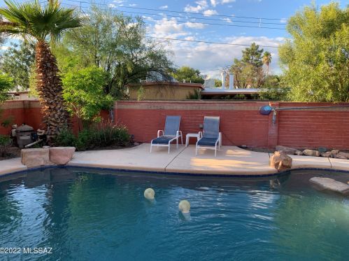 7313 Manana Grande Pl, Tucson, AZ 85710-5521