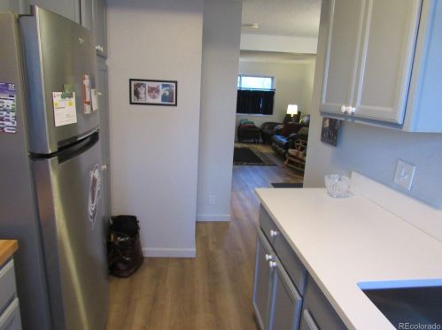 7026 1 Pl, Denver CO 80220-6104 exterior