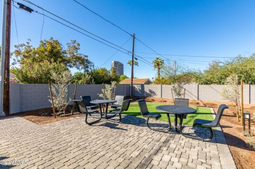 3616 12 St, Phoenix AZ 85024-1762 exterior