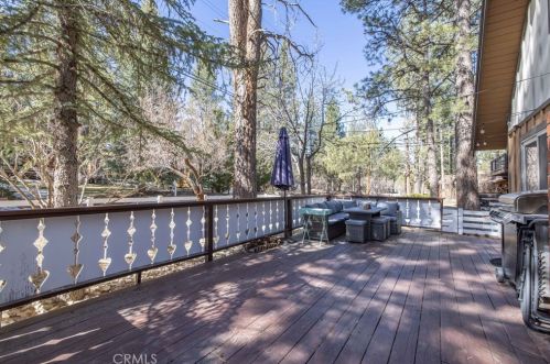 919 Mountain Ln, Big Bear City CA  92314 exterior