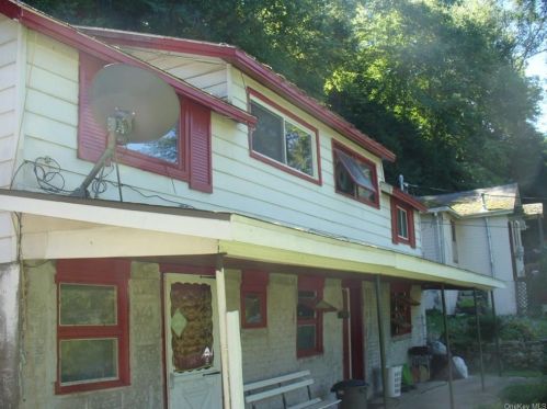 722 Old Route 17, Monticello NY  12701-7019 exterior