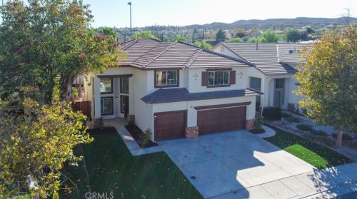 5 Ponte Sonata, Lake Elsinore CA  92532-0236 exterior