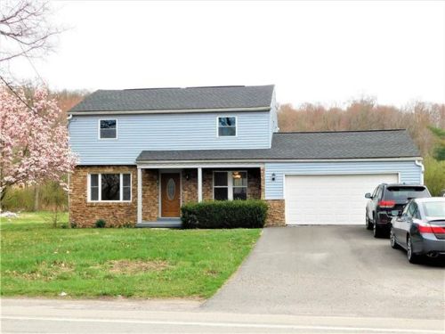 348 Pleasant Valley Rd, South Connellsville, PA 15425-6080