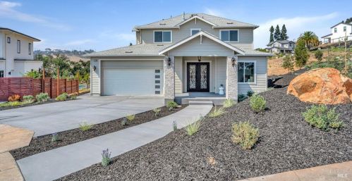 3565 Southridge Dr, Santa Rosa, CA 95403-0924