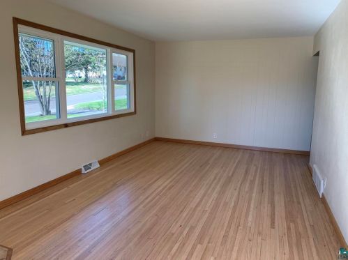 27 Deerwood St, Duluth MN  55811-3438 exterior