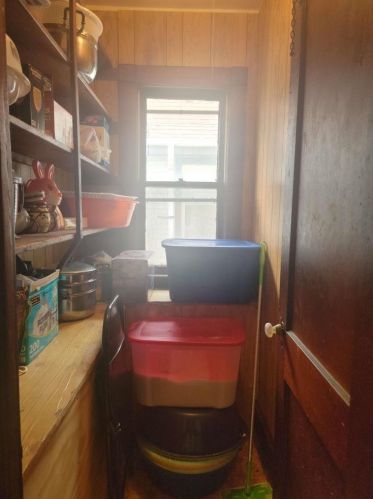 1738 34, Milwaukee WI 53215-2301 exterior