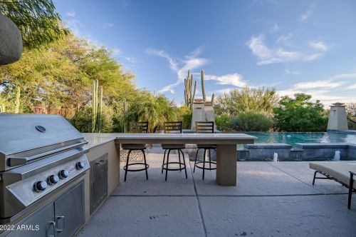 6509 Greythorn Dr, Scottsdale AZ 85262-7492 exterior