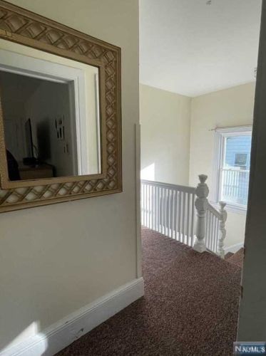 95 Godwin Ave, Ridgewood NJ  07450-3725 exterior