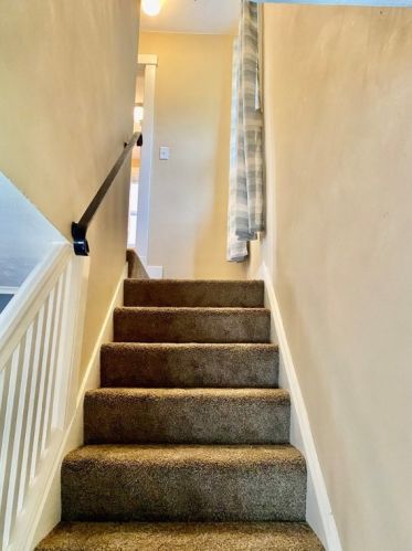 3912 Dalewood St, Pittsburgh PA 15227-3423 exterior