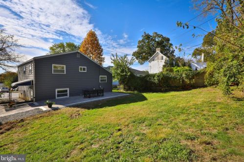 1552 Fitzwatertown Rd, Willow Grove PA  19090-4343 exterior