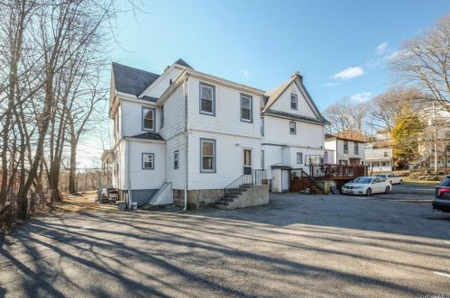 29 Battle Ave, White Plains NY  10606-1401 exterior