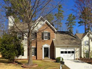 104 Kronos Ln, Cary, NC 27513-5339