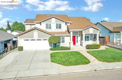 3784 Daniel Dr, Oakley, CA 94561-4612