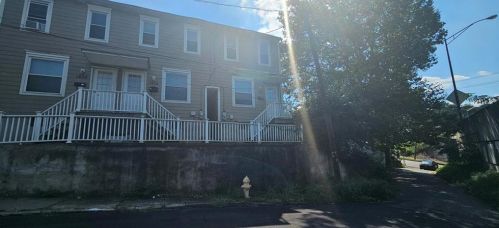 1238 Chidsey St, Easton PA  18042-3233 exterior