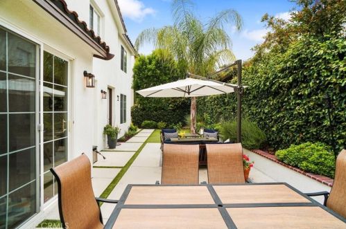 23301 Anacapa Ln, Santa Clarita CA  91354-4911 exterior