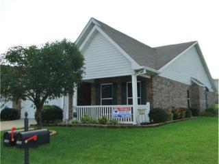 1304 Crofton Park Dr, Columbia, TN 38401-4651