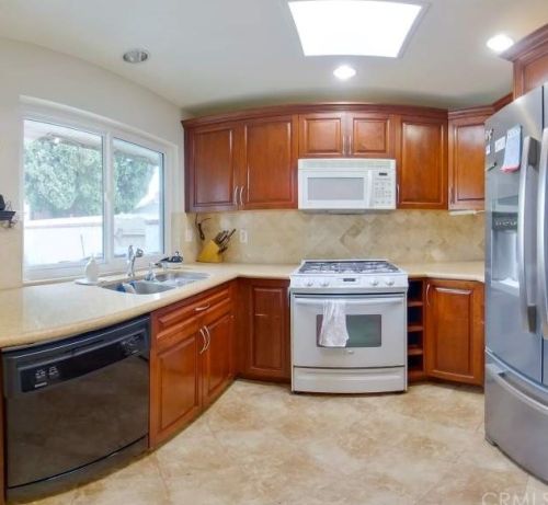 12858 Newhope St, Garden Grove, CA 92840-5544