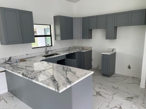 3319 20th St, Lehigh Acres, FL 33971-5520