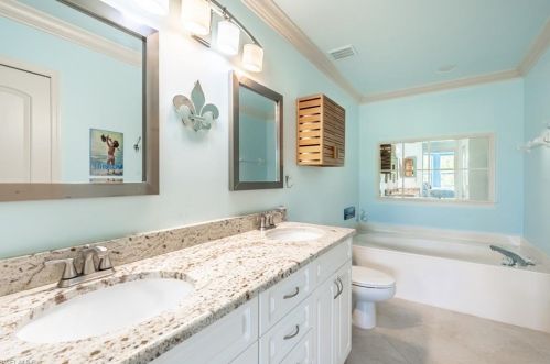 3538 Haldeman Creek Dr, Naples FL  34112-4211 exterior