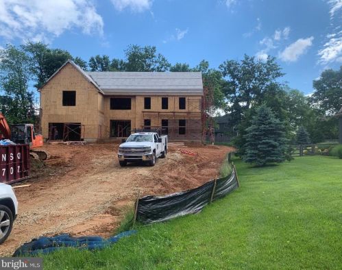 328 King Of Prussia Rd, Wayne, PA 19087-2176
