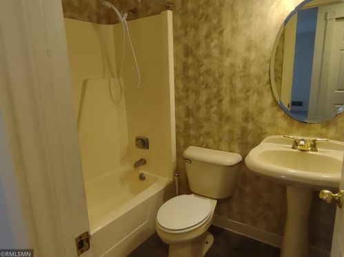 1550 14th St, Saint Cloud MN  56304-2000 exterior