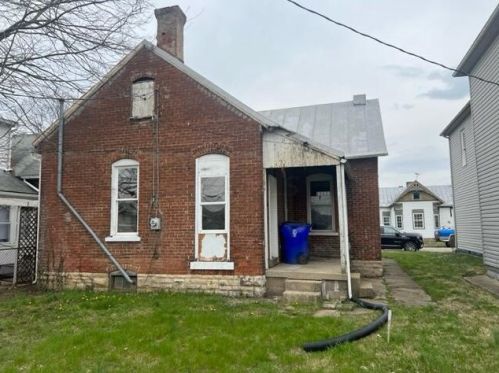 294 Clay St, Chillicothe, OH 45601-3421
