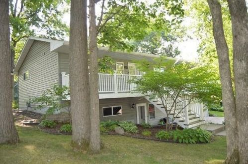 308 Woodlawn Ave, Clam Falls, WI 54837-8944