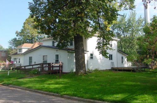 521 Scandinavia Ave, South Fork, WI 54530-9300