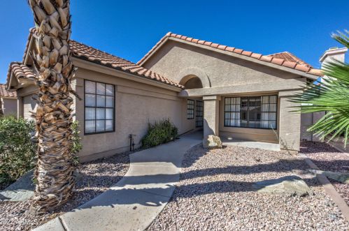 1760 Del Rio St, Chandler, AZ 85224-4253