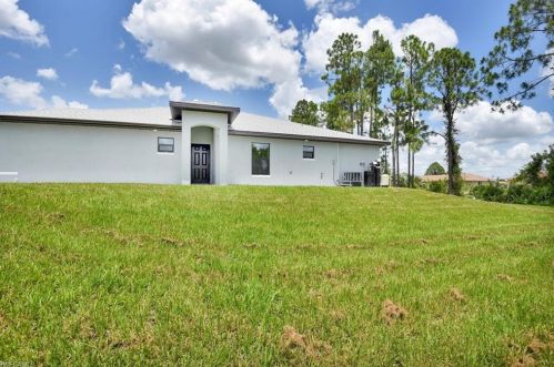 704 Gordon Ave, Lehigh Acres, FL 33971-1113
