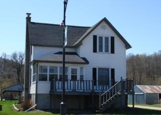 225 Commercial St, Viola, WI 54664-7061