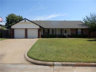 2408 Cowan Pl, Oklahoma City OK  73160-4143 exterior