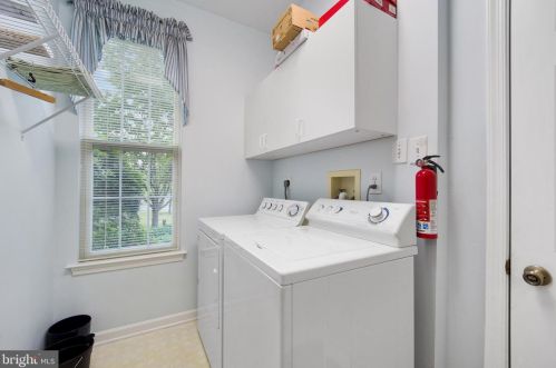 32 Fox Run, Glen Mills PA  19342-2214 exterior