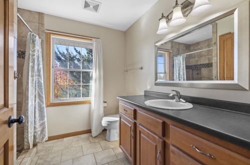 2922 Copper Mountain Ct, Green Bay WI  54313-3207 exterior