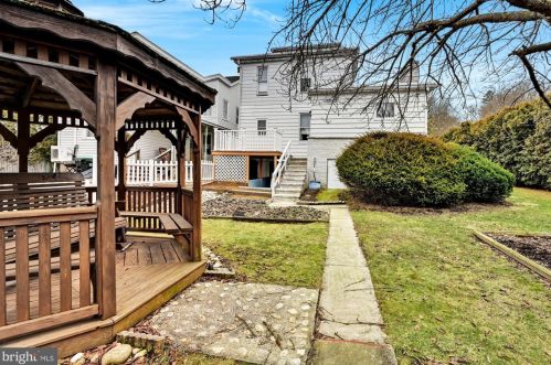 405 Warren St, Molino PA  17961-1833 exterior