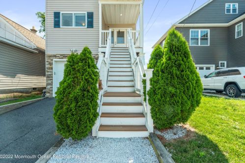 204 Hudson Ave, Middletown NJ  07748-5531 exterior