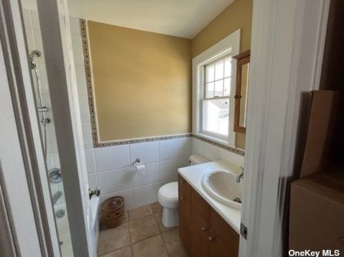 65 Brower Ave, Woodsburgh NY  11598-1746 exterior