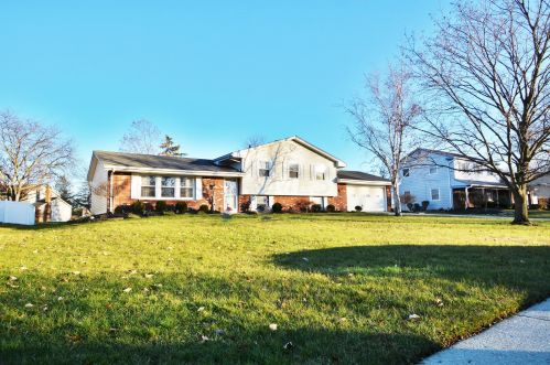 820 Chambord Cir, Marion OH  43302-6733 exterior